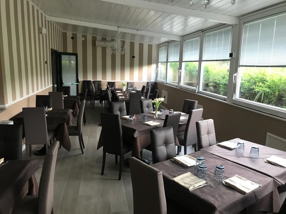 Guesthouse Ristorante Al Giardinetto Francavilla in Sinni Eksteriør billede